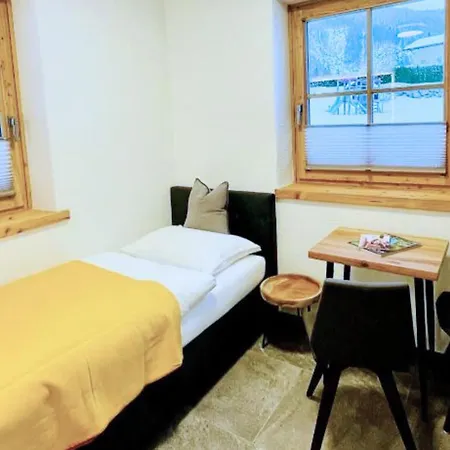 Mandlberggut By Globboard Apartment Schladming
